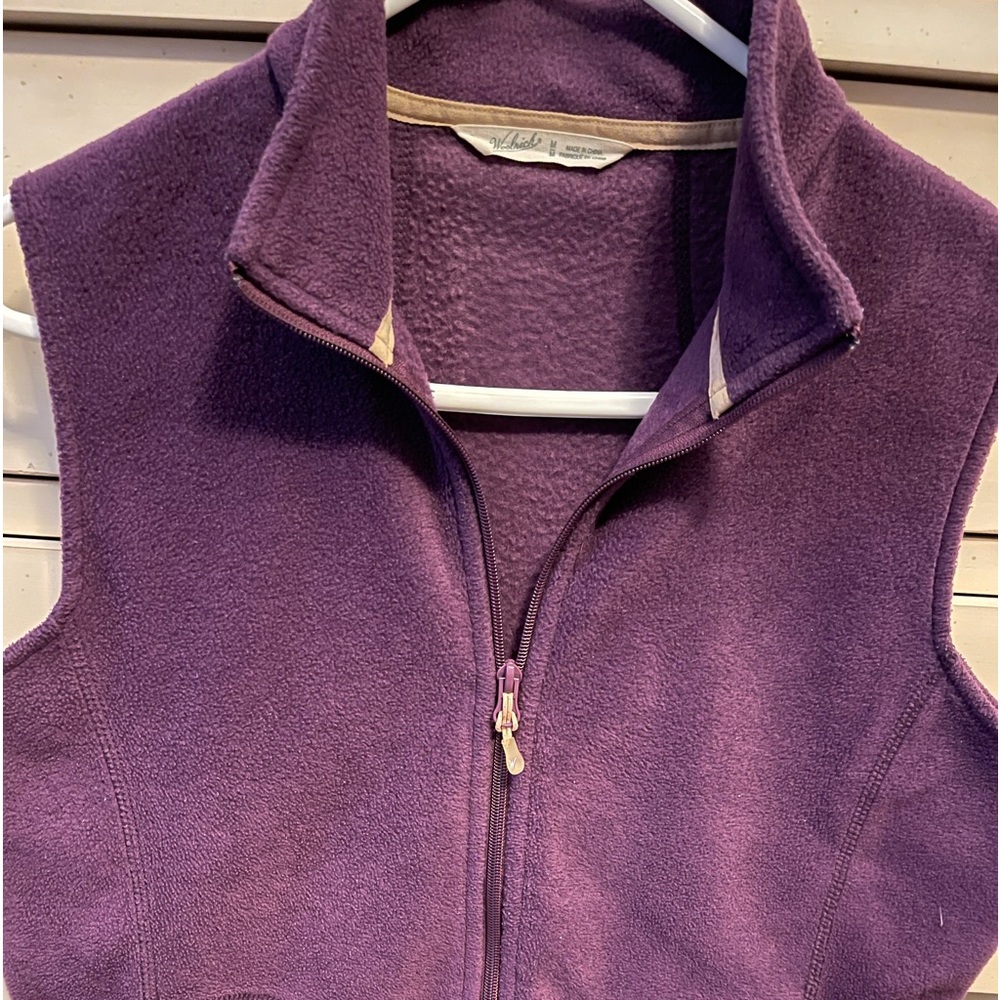 Woolrich vintage fleece vest in purple-woman’s size medium!